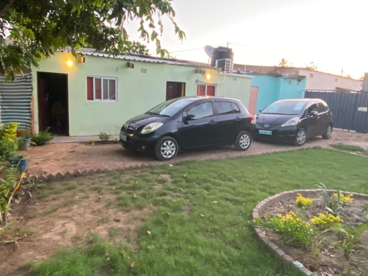 Aeropark Residencial Hostel Maputo Ngoại thất bức ảnh