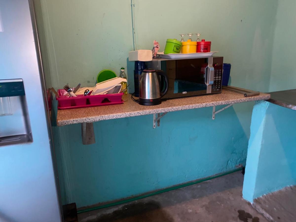 Aeropark Residencial Hostel Maputo Ngoại thất bức ảnh