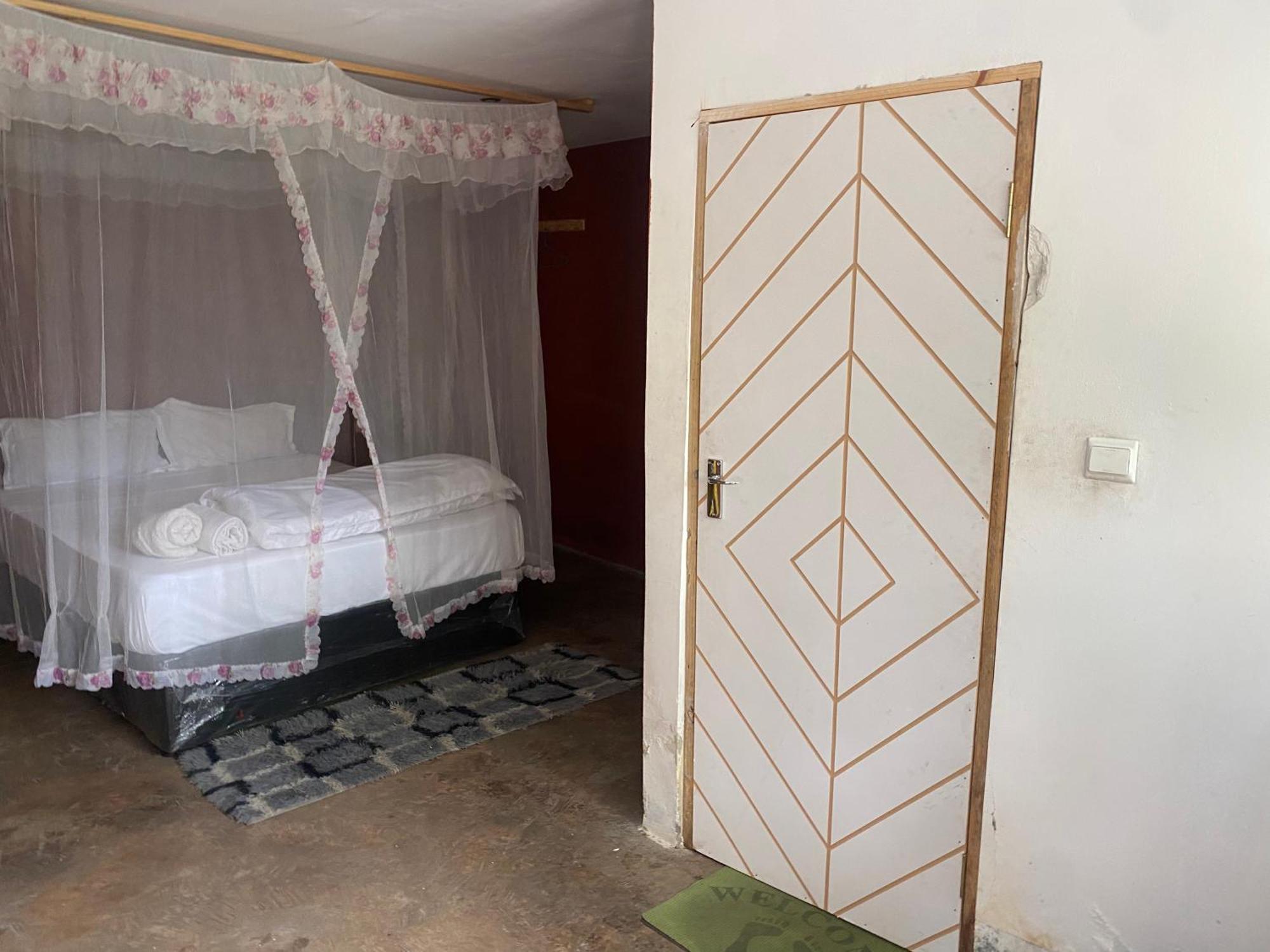 Aeropark Residencial Hostel Maputo Ngoại thất bức ảnh