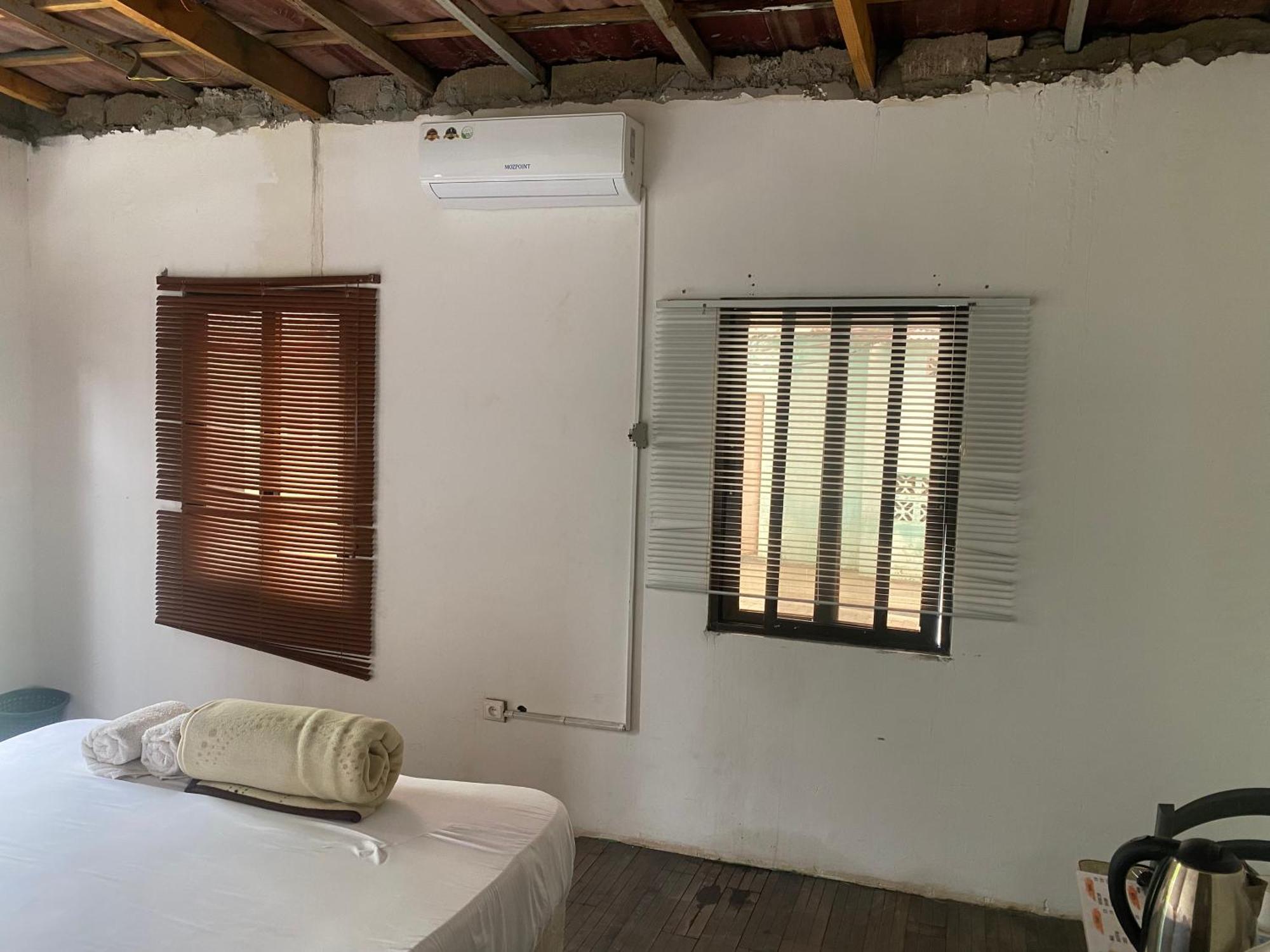 Aeropark Residencial Hostel Maputo Ngoại thất bức ảnh