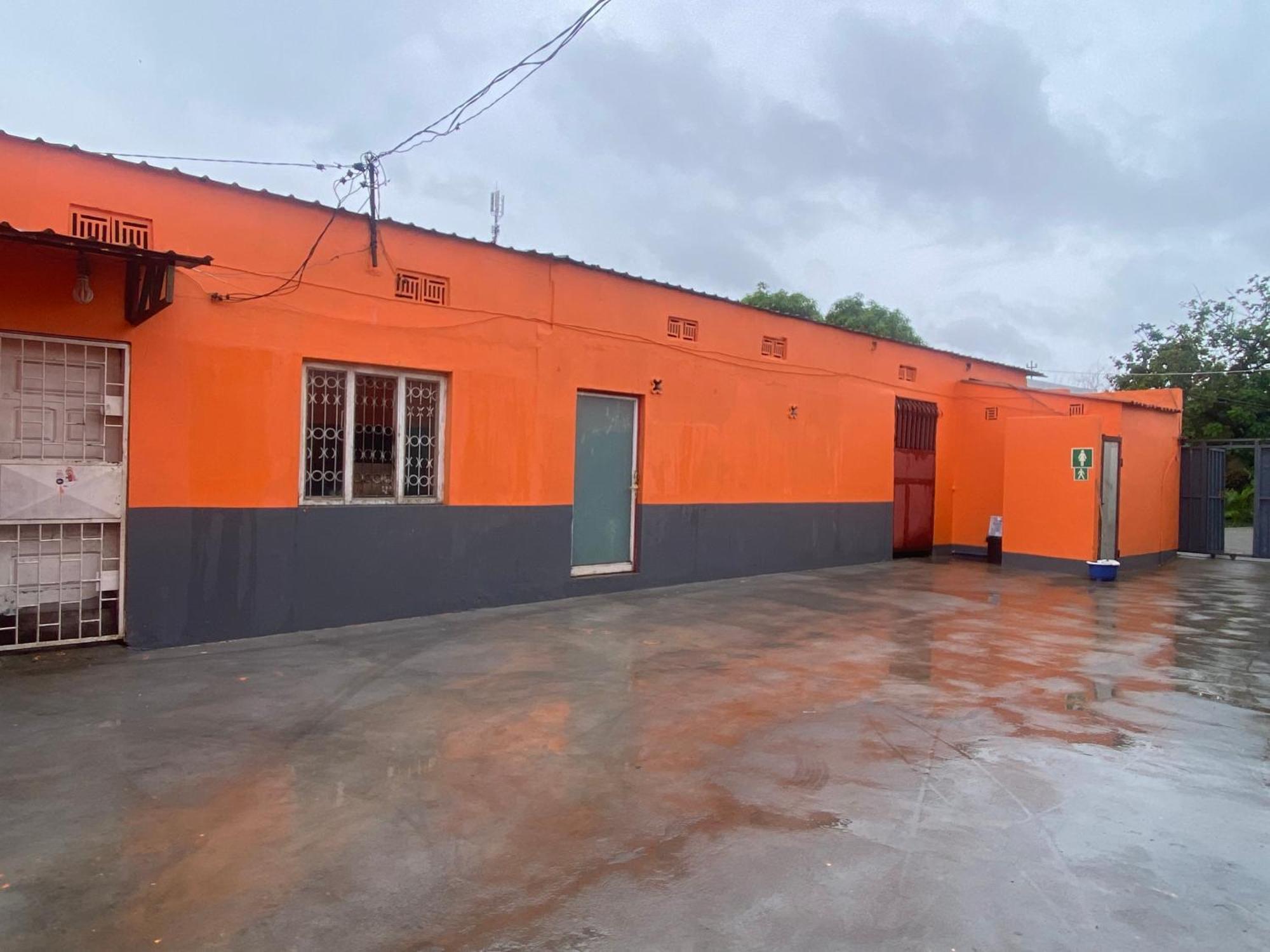 Aeropark Residencial Hostel Maputo Ngoại thất bức ảnh